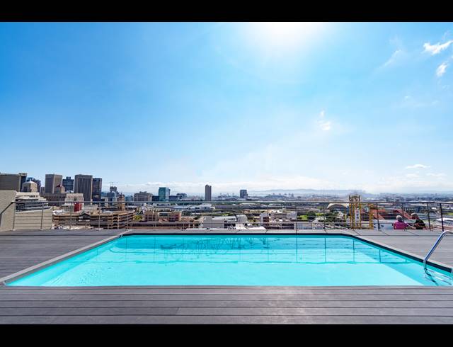 1 BEDROOM APARTMENT SOLD IN CAPE TOWN CITY CENTRE